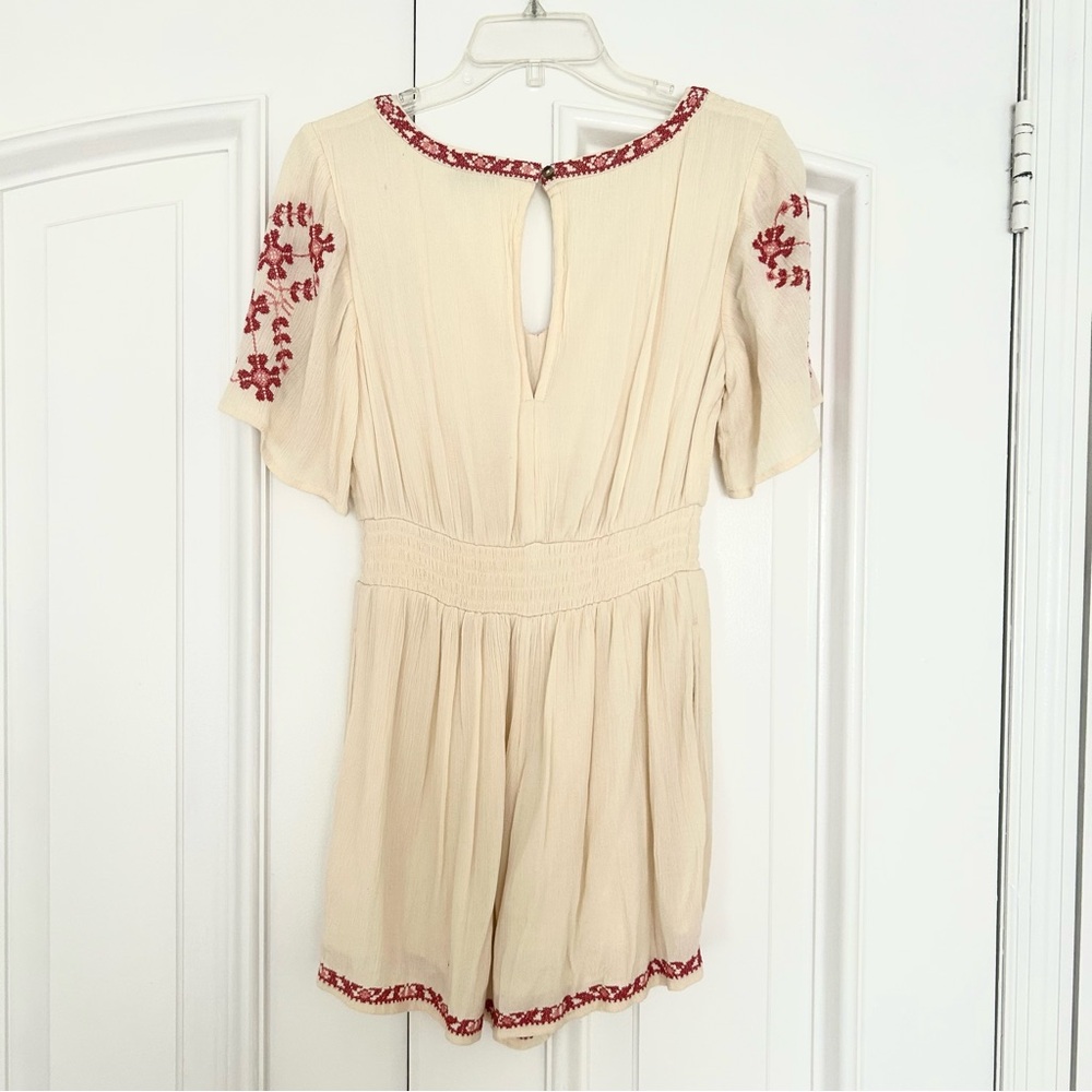 American Eagle Outfitters Cream and Red Embroidered Romper - Picture 3 of 6